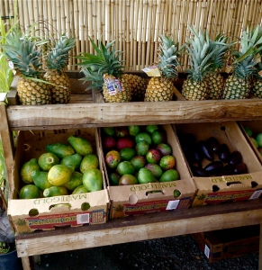 A roadside fruit stand on the Hana Highway